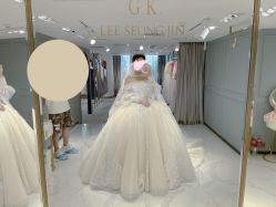 点击看大图 -GRACE KELLY婚纱与礼服(北京店)