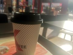 拿铁咖啡装-肯德基(万科广东路店)