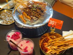 -何师烧烤Pro ·江湖川菜·小龙虾·精酿啤酒(太古里旗舰店)