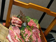-山川小町·极番烧肉(新地假日广场店)