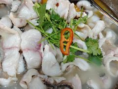 -大鼎石锅鱼(春江里店)