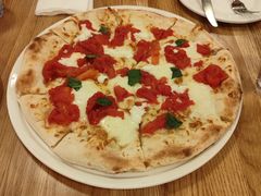 -城市大道红炉披萨烘焙坊