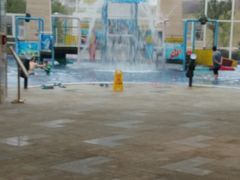 -三岔湖环球融创天堂洲际酒店水乐园