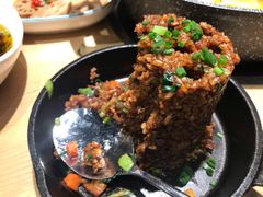 -山城外·非遗酸菜鱼(新都汇融店)