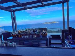 -瑰丽酒店·海吧·天际下午茶·现场DJ·天台酒吧