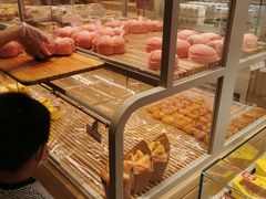 面包甜点陈列柜-好利来(熙地港店)