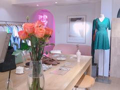 -nana showroom娜娜家服装店