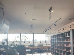-魔方城市书房(中街益田店)
