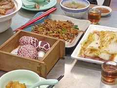 -潮界(LU·ONE凯德晶萃广场店)