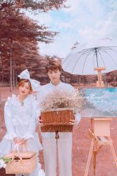 -易摄影婚纱摄影工作室