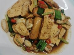 湖南小炒香干-读酒坊私房菜