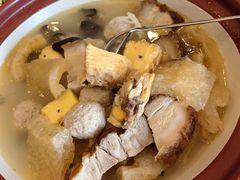 -侬佳蒸菜馆(听潮店)