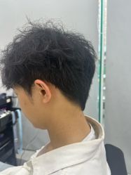 -1983 Hair Salon