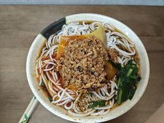 -洪记凉米线(新兴路店)
