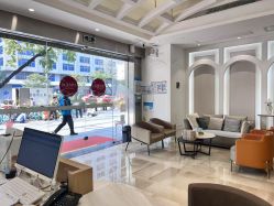 -广州健丽·去眼袋医疗美容机构