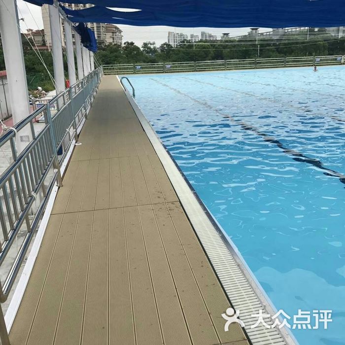 浅水湾水城游泳馆