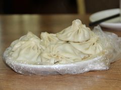 牛肉汤包-清真老铁家灌汤包