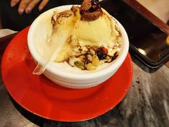 双皮奶脆脆香芒雪球-玫瑰甜品(文明路店)