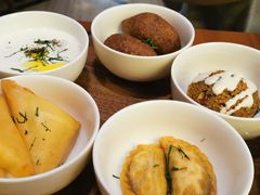 Eli小食拼盘-ELI FALAFEL Lebanese&Mediterranean黎巴嫩美食(富城路店)