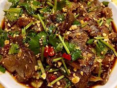 凉拌牛肉-辉记潮汕海鲜砂锅粥(市桥店)