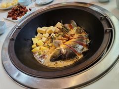 -人民公社铁锅炖·东北菜(卫国道店)
