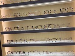 -康利眼镜·蔡司战略合作店(龙泉书房店)
