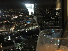 -悉尼塔旋转餐厅