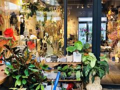 -泉乐坊步行街(烟酒特产平价超市店)