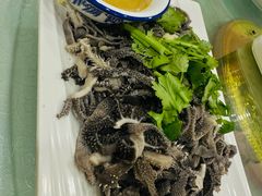 -六顺园清真回族饭店(工程街店)