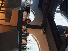 -穹六人间 people 6(岳阳路店)