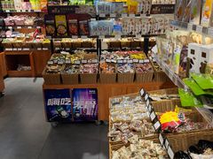 -来伊份(前进西路万象汇店)