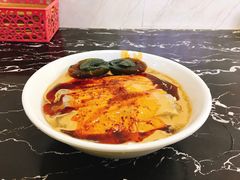 -何老二卤汁凉粉