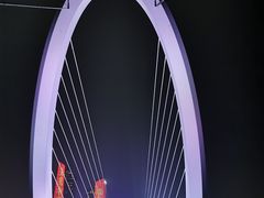 -南京眼步行桥