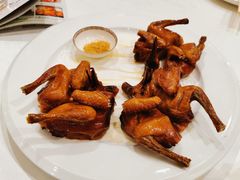 -景月阁空中食府(希尔顿酒店)