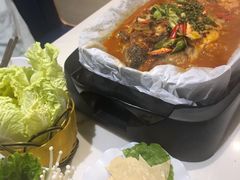 激情椒麻味清江鱼-鱼颜诱纸纸上烤鱼·蛙(龙湖天街店)