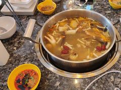 -一席地·本地鸡窝·杭帮鸡火锅(萧山银隆百货店)