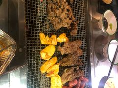 -马路牙子地桌烤肉(工体店)