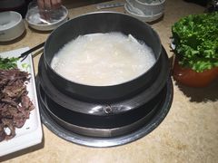 -英子补身汤(海兰路店)