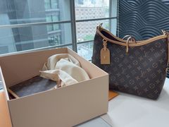 -聚云奢二手奢侈品黄金手表包包回收·中古店(上海店)