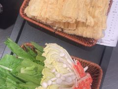 -老城鲜·小海鲜贝贝煲火锅(壹方城店)