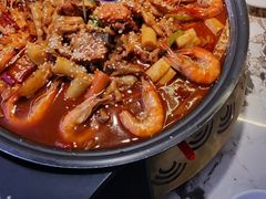 -徐记小怪兽肉蟹煲店(哈西万达金街店)