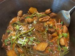 -山河屯铁锅炖·非遗东北菜(南山店)