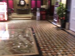 -朱古力纯K量贩式KTV(国庆中路店)