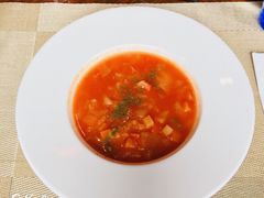 罗宋汤-YUE·6·西式融合餐厅(外滩六号店)