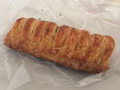 蒜末香肠起酥-巴黎贝甜(周浦海印店)