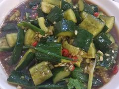 -三头牛·潮汕牛肉生蚝火锅 (夏湾店)