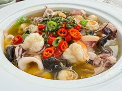 -品海楼·大连海胆锅贴馆(东港店)