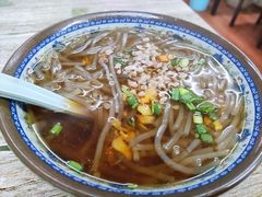 牛肉粉丝汤-无名氏宵夜小摊(祝家三姐妹馄饨店)