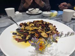 -蔼若春.传承三十年云南菜(金碧公园店)