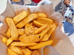 -九月里.自由花园餐厅